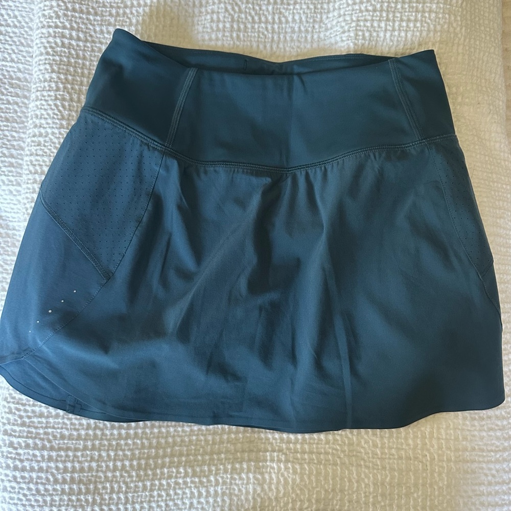 Athleta Run With It Skort